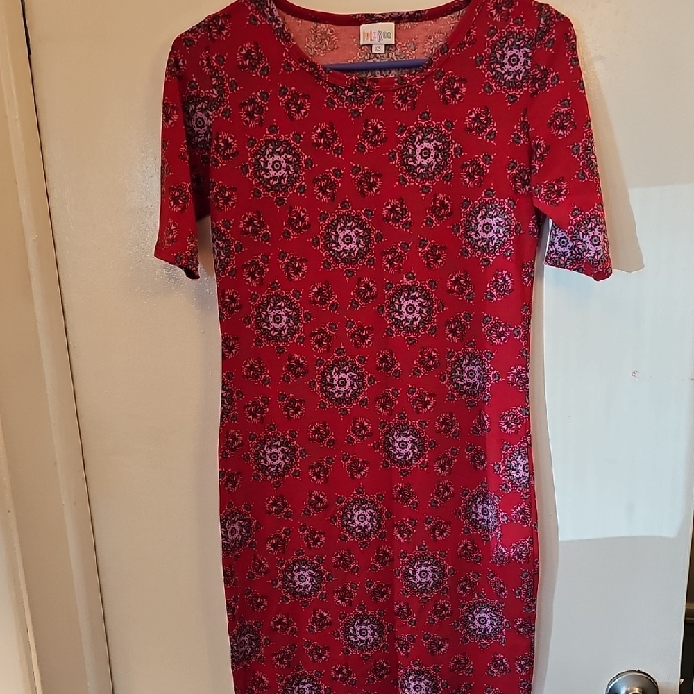 LuLaRoe Red Sheath Midi Dress with Scoop Neck